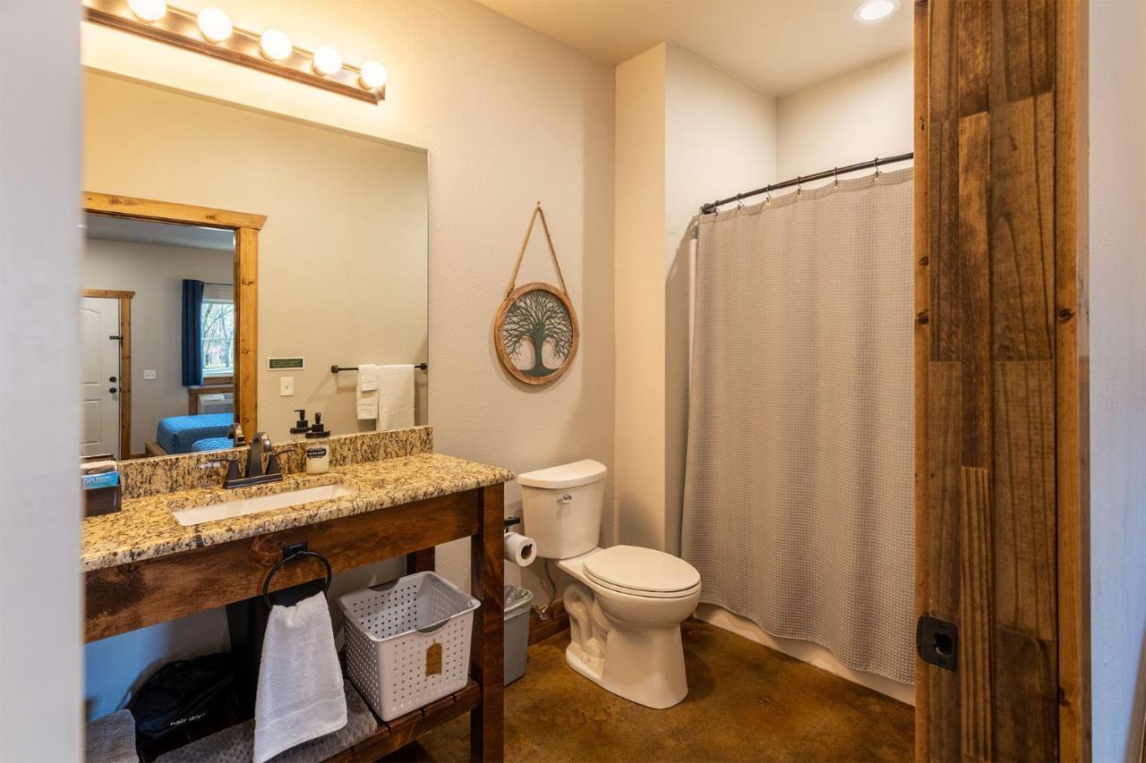 The Woods Lodging Kingston Luaran gambar