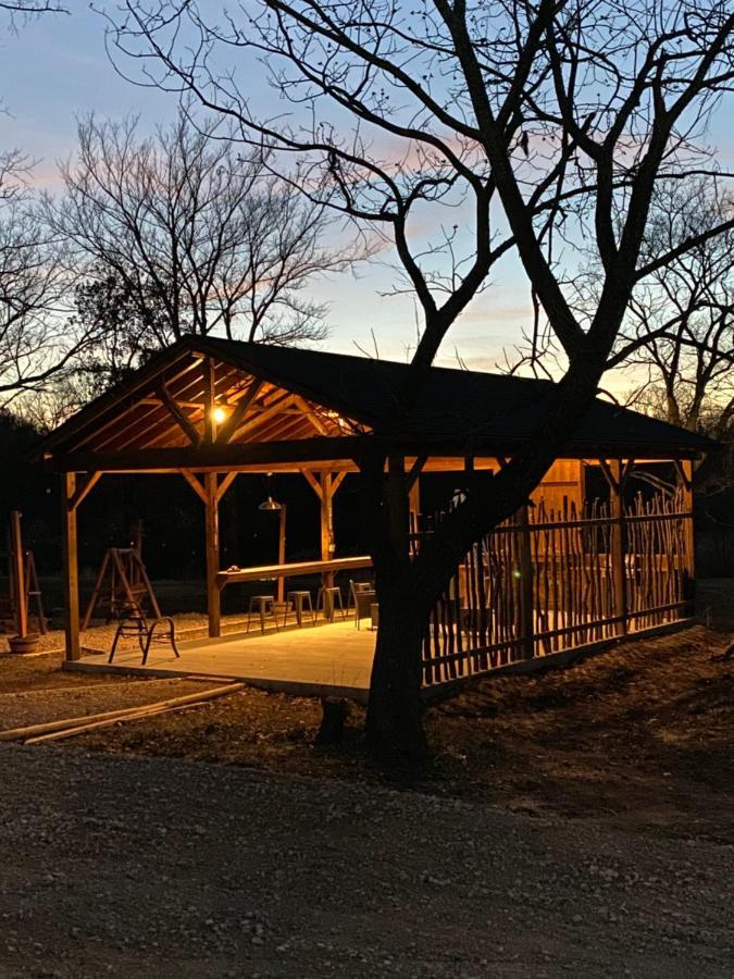 The Woods Lodging Kingston Luaran gambar