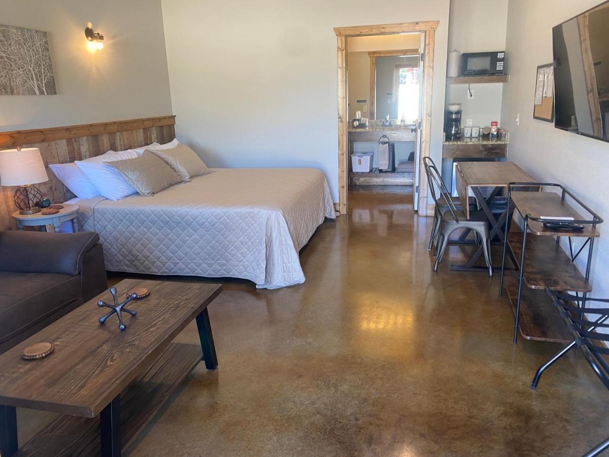 The Woods Lodging Kingston Bilik gambar